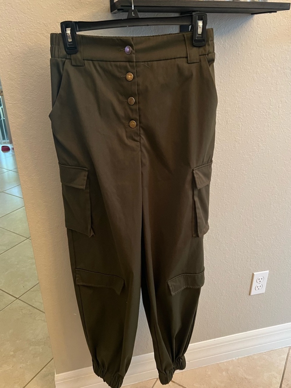 Olive Green Cargo Jogger Pants with Button Front size 6 SHEIN